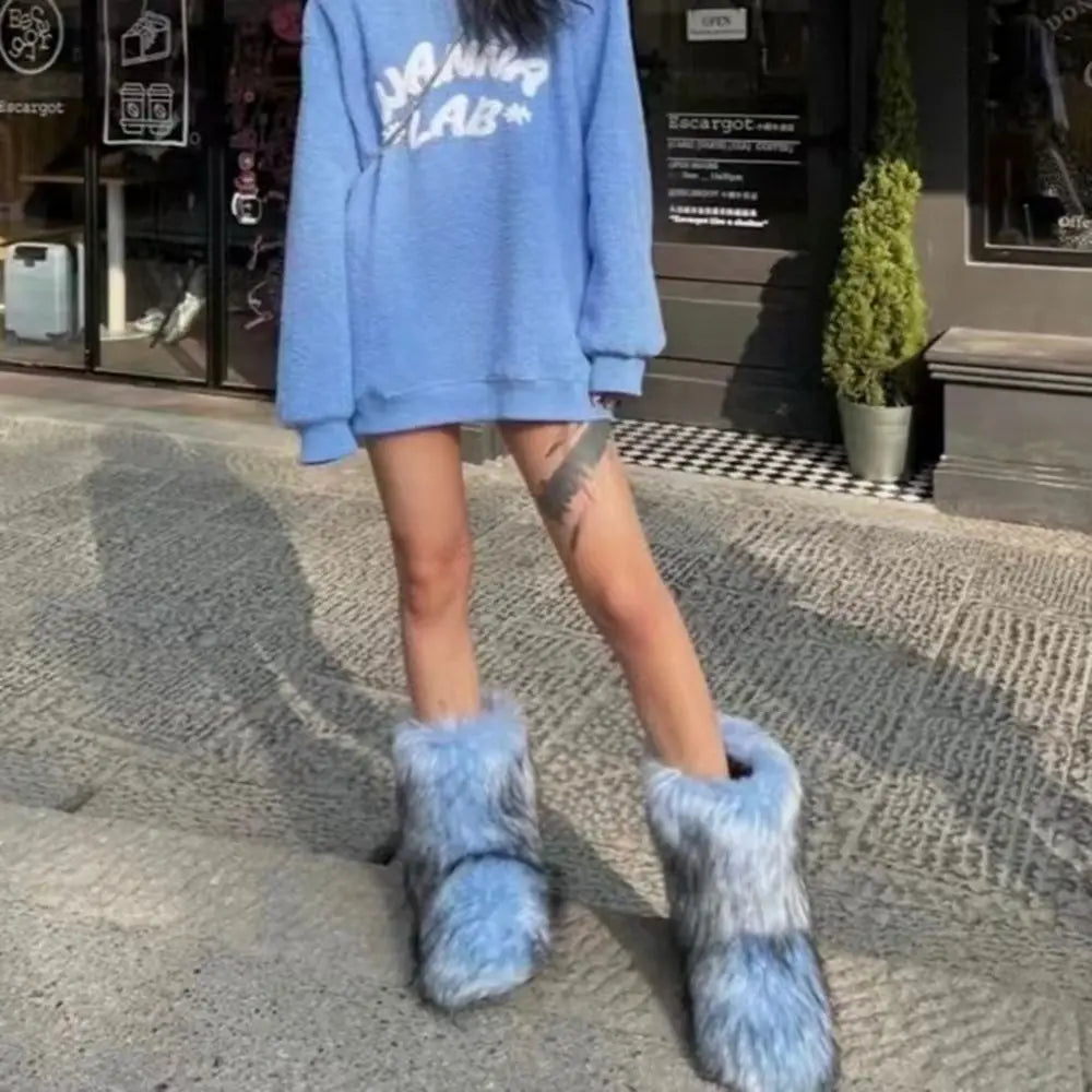 Women's Winter Snow Boots Outdoor Luxury Furry Faux Fox Fur Boots Woman Plush Warm Platform Shoes New Fashion Bottes Big Size 46