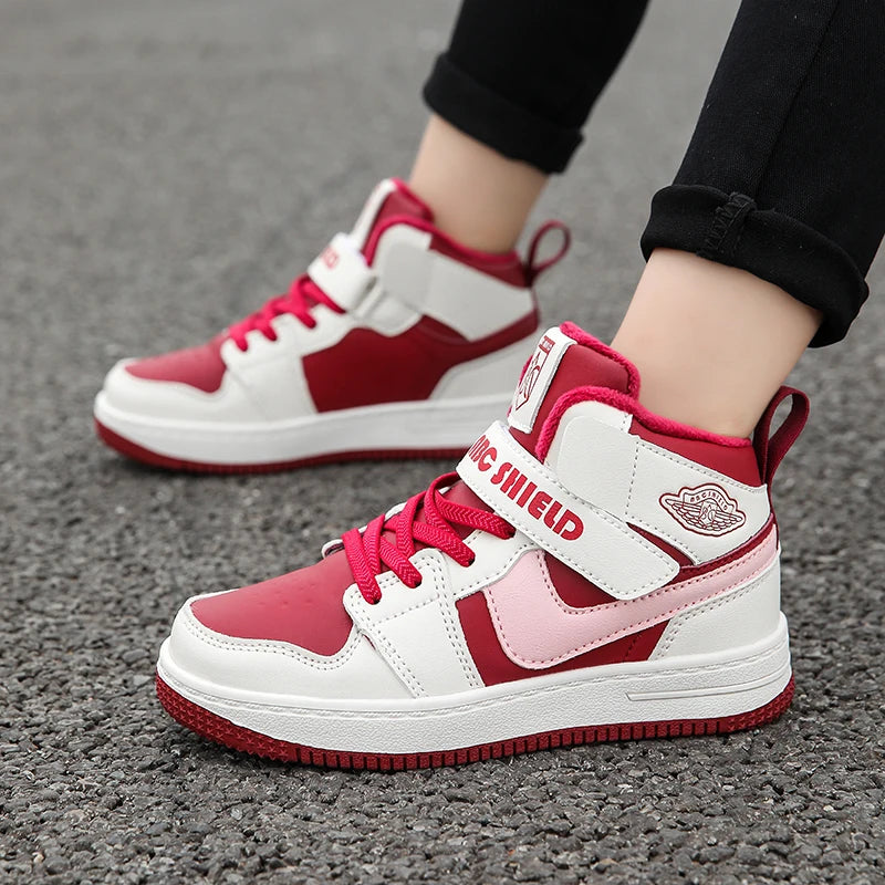Children's Sports Shoes 2024 Autumn New Fashion and Fashionable Casual Shoes Soft Sole Anti Slip High Top Trend Board Shoes
