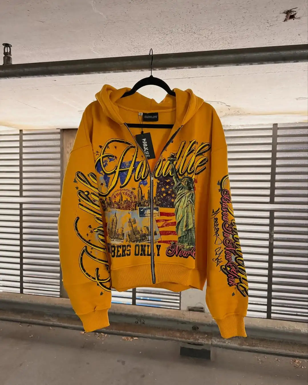 New Hip-hop Trendy Y2K Streetwear American Retro Letter Print Oversized Sweatshirt Men Harajuku Colorful Casual Hoodie Women